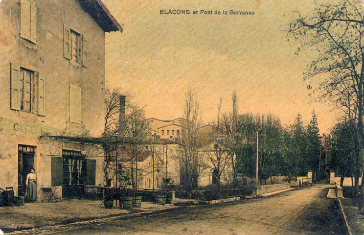 Pont sur la rivière la Gervanne.