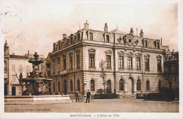 La mairie.