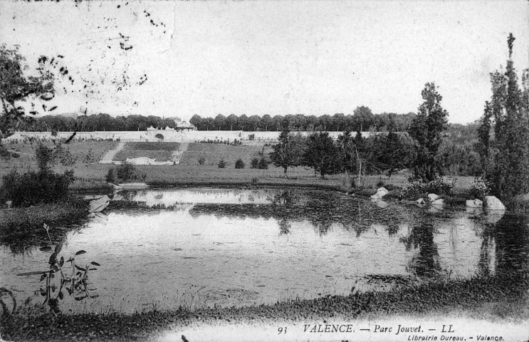 Le parc Jouvet.