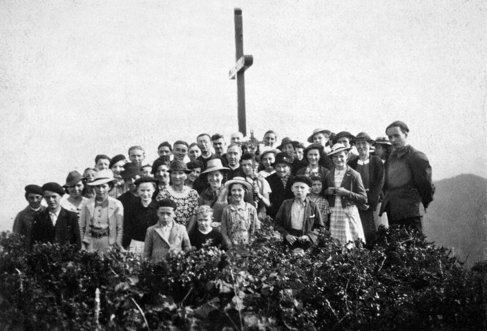 Vaunaveys-la-Rochette.- Pèlerinage à Saint-Denis.