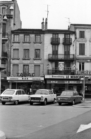 Valence.- Avenue Félix Faure.