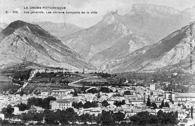 Die.- Vue générale du village.