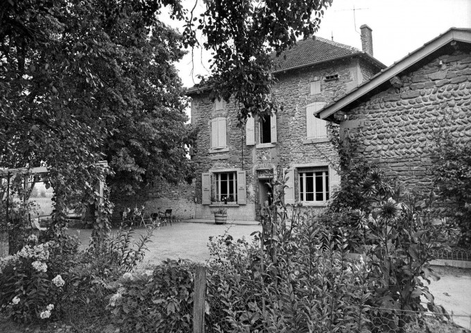 Charmes-sur-l'Herbasse. - L'auberge du Vieux Moulin.