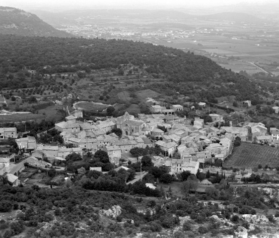 Vue aérienne du village.