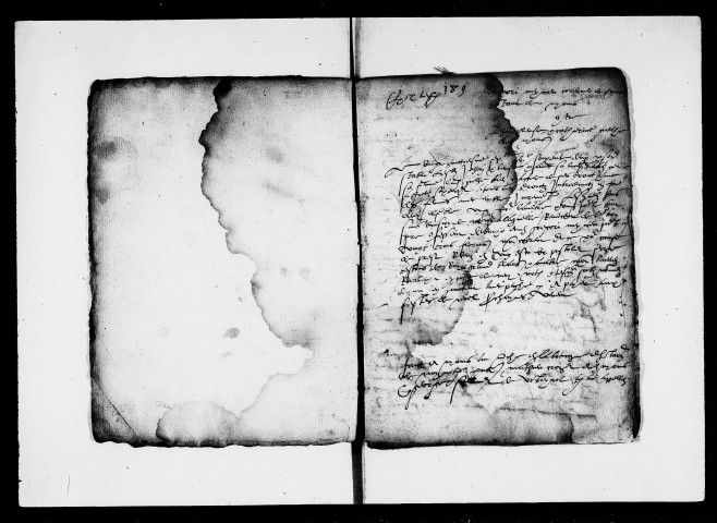 1562