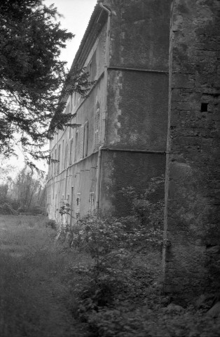 Saint-Marcel-lès-Sauzet. - Bâtiments de l'abbaye.