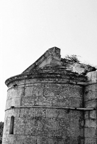 Saint-Paul-Trois-Châteaux.- Le chevet de la chapelle Sainte-Juste.