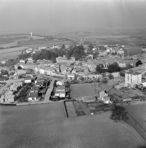 Étoile-sur-Rhône.- Vue aérienne du village.