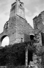 La Bégude-de-Mazenc.- Ancien palais de justice seigneurial à Châteauneuf.