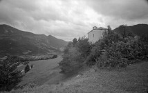 Boulc.- La chapelle du hameau des Tatins.