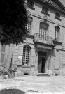 Saint-Paul-Trois-Châteaux.- La mairie, ancien hôtel particulier du XVIe siècle, de la famille de Castellane.