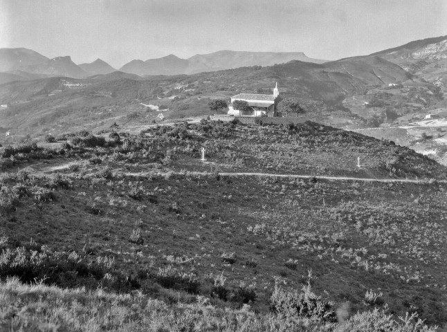 Arpavon.- La chapelle Notre Dame de Consolation