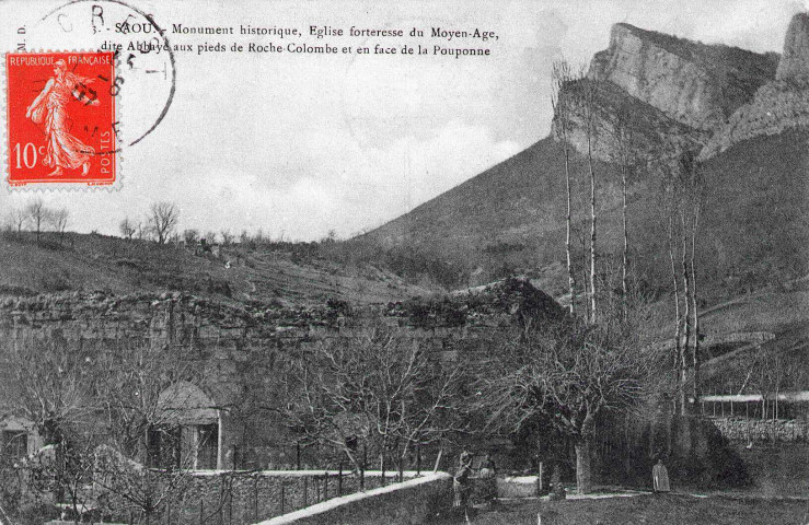 Les vestiges de l'abbaye de Saint-Thiers.