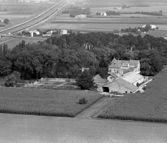 Vue aérienne du château.