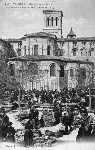 Valence.- Marché de primeurs et de fleurs, place des Clercs.