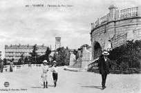 Les terrasses du Parc Jouvet.