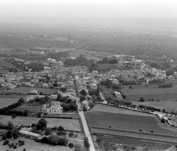 Vue aérienne du village.