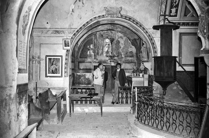 Rochebrune. - L'intérieur de l'église Saint-Michel.