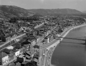 Saint-Vallier-sur-Rhône.- Vue aérienne de la ville.