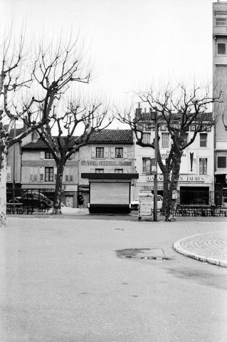 Valence.- Avenue Félix Faure.