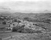 Barnave.- Vue du village.