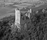 Vue aérienne des ruines du château féodal Pellafol.