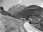 Treschenu-Creyers.- Le hameau de Menée.