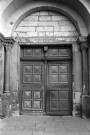 Romans-sur-Isère.- Le porche de la collégiale Saint-Barnard.