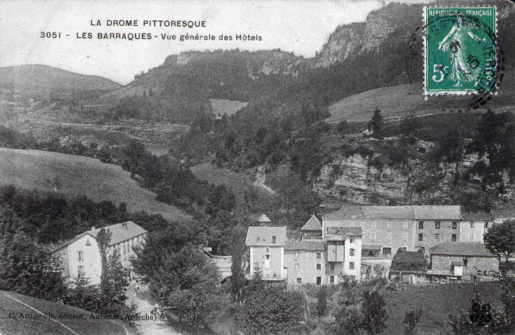 Le hameau des Barraques.