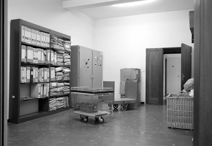 Valence.- Salle de stockage des Archives départementales.