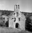 Aleyrac. - L'église Notre-Dame de l'ancien prieuré bénédictin.