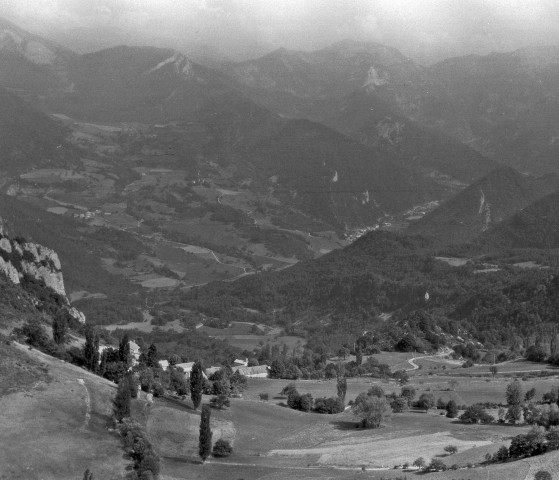 Vue aérienne de Ravel-et-Ferriers.