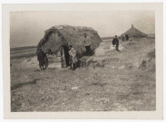 Maffrecourt, ferme Effraim. - Guitounes de repos.