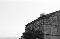 Saint-Paul-Trois-Châteaux.- Détail de la façade sud chapelle Sainte-Juste.