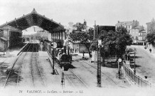 Valence.- Train en gare, avant les travaux d'agrandissement et de rénovation de 1908.