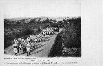 Saint-Paul-Trois-Châteaux. - Défilé de jeunes gymnastes organisé par l'alliance Tricastine le 20 octobre 1912.