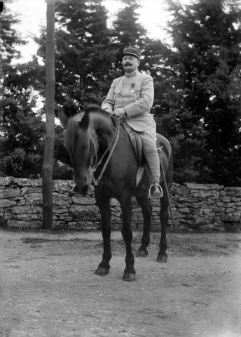 Soldat du 158e Régiment d'infanterie à cheval.