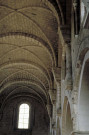 Léoncel.- La nef de l'abbaye.