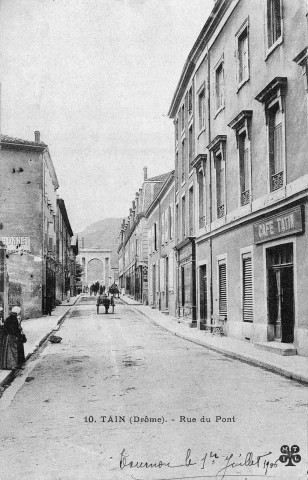 Tain-l'Hermitage.- Rue du Pont.
