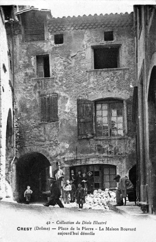 La rue de la Pierre.