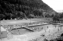 Châtillon-en-Diois. - La piscine et le camping.