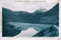 Le lac, le col de la Bataille et le Roc de Toulau.