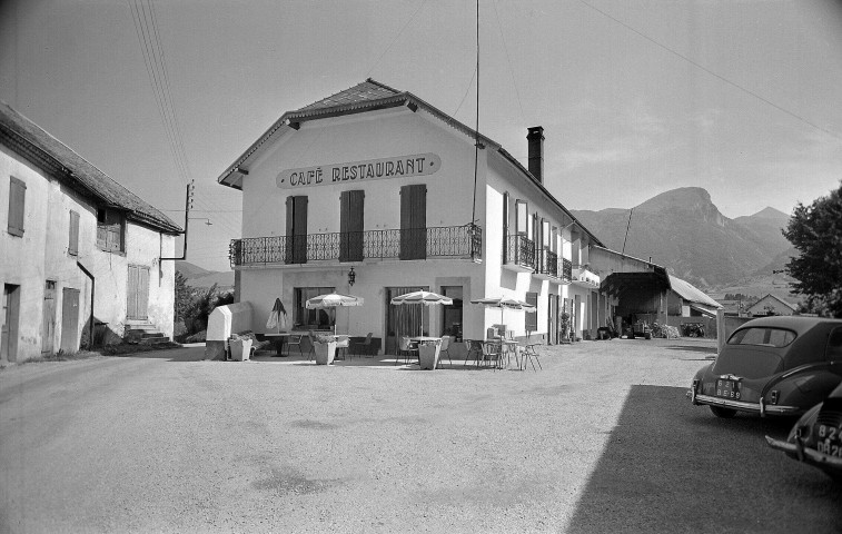 Lus-la-Croix-Haute. - Café restaurant.