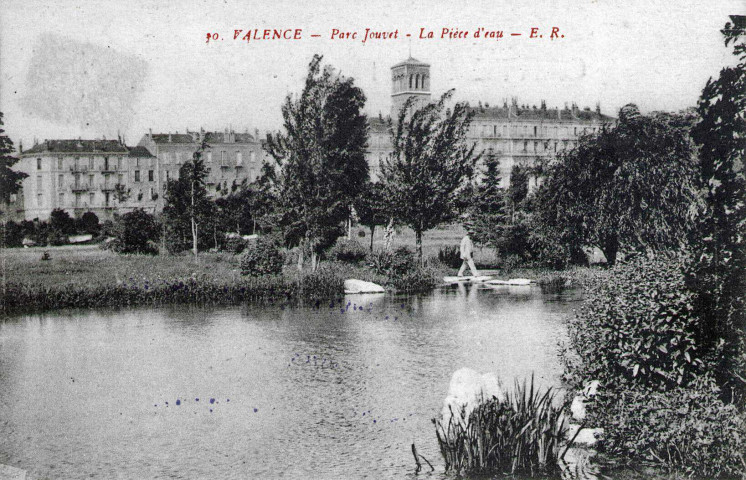 Le parc Jouvet.