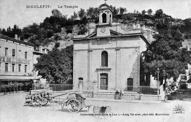 Dieulefit.- Le Temple place Chateauras.