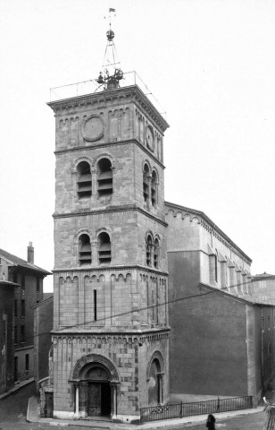 L'église Saint-Jean.