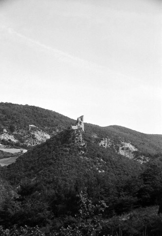Bénivay-Ollon.- La chapelle Saint-Jean d'Ollon.