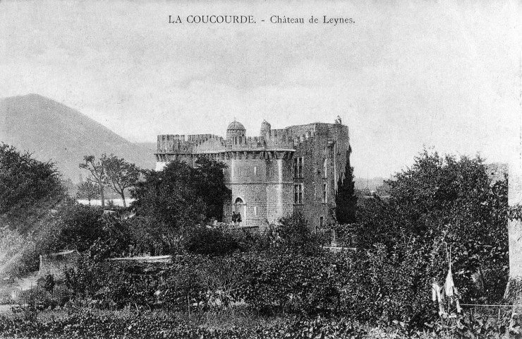 La Coucourde.- L'ancien château des comtes de Valentinois.