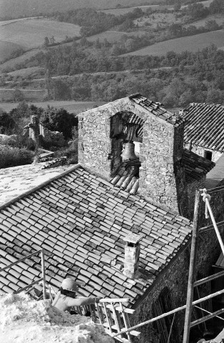 Cobonne. - La toiture l'église Saint-Pierre.