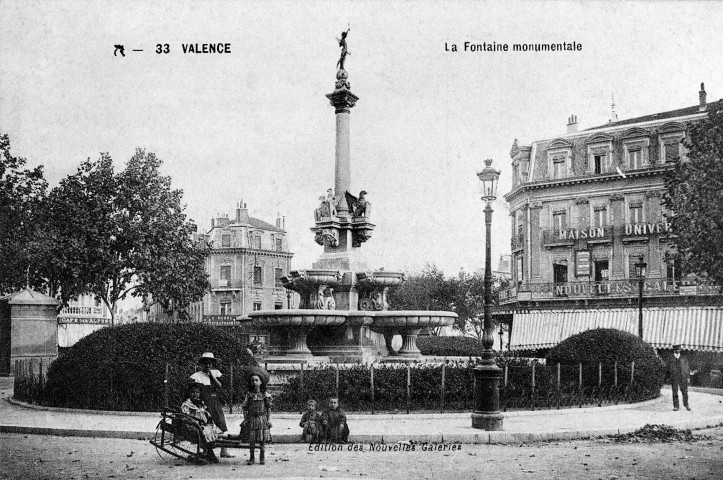 Valence.- La Fontaine Monumentale (1887).